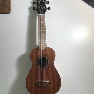 Luna Ukulele